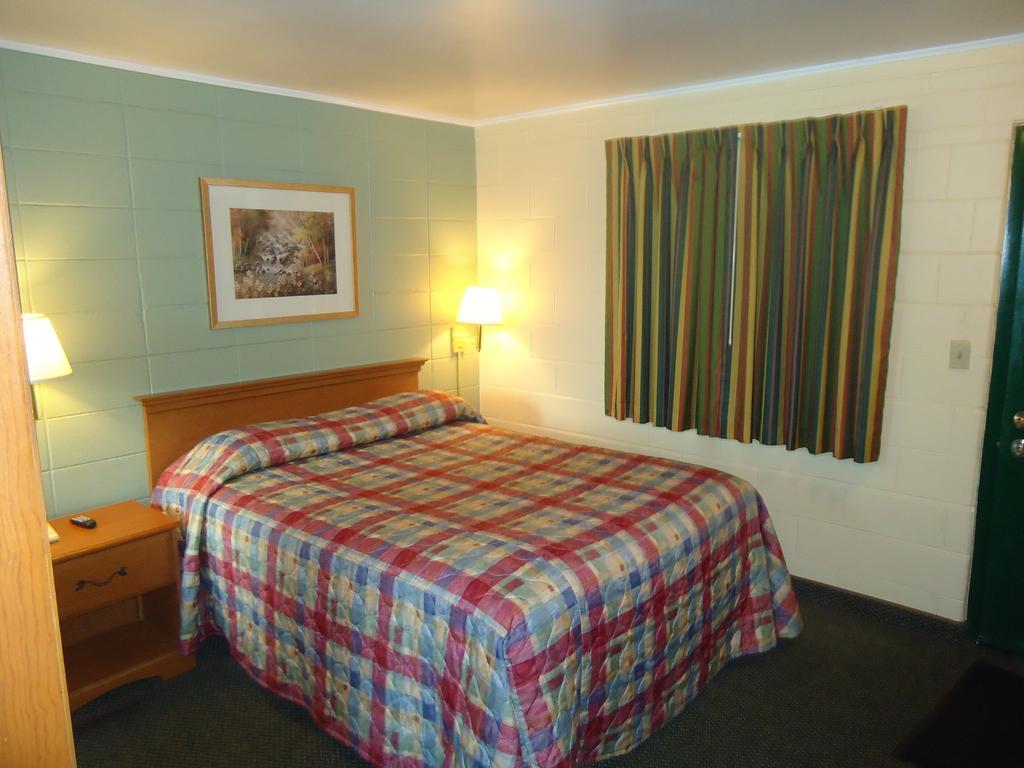 Tower Motel Green Bay Quarto foto